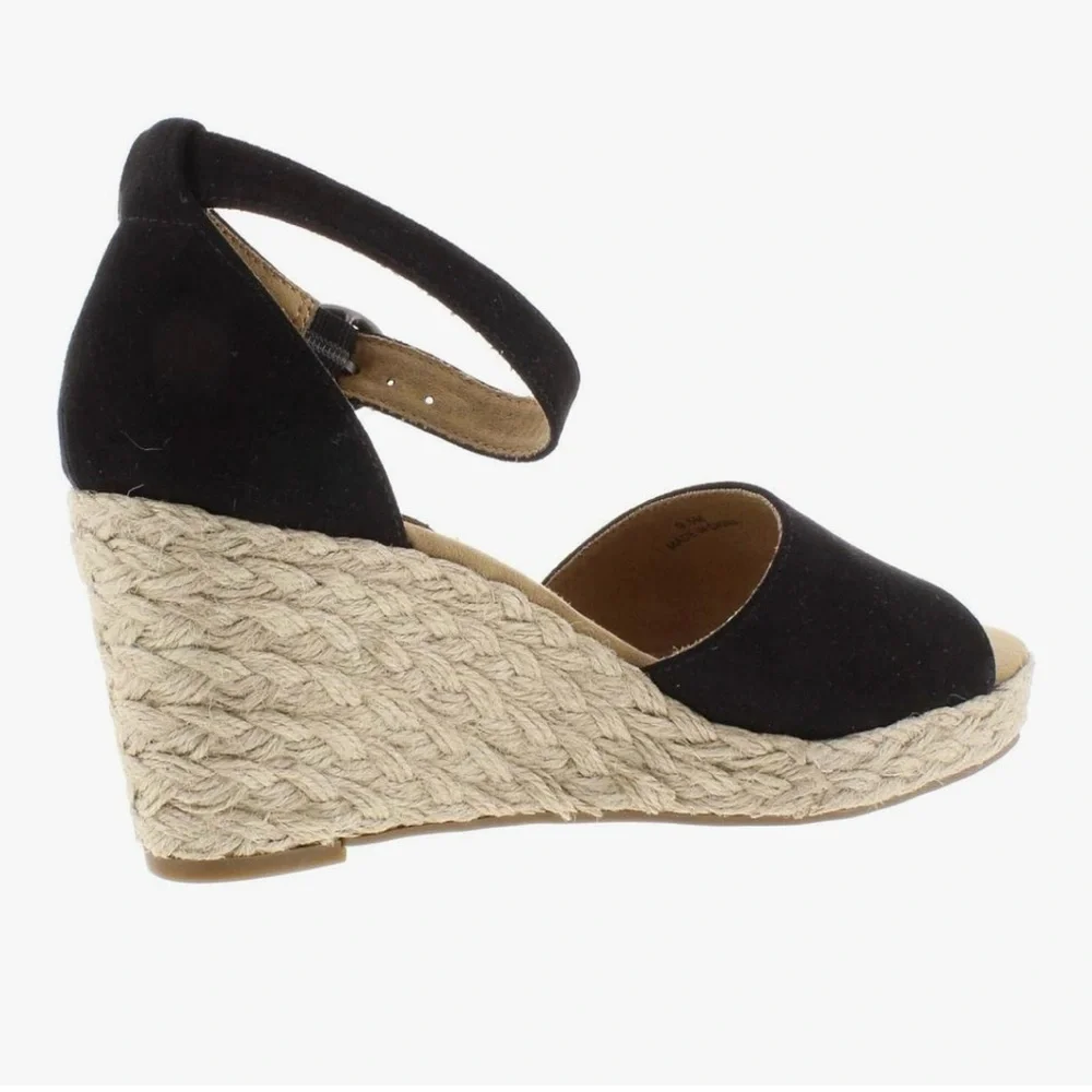 Style & Co. Seleeney Black and Tan Wedge Espadrilles Size 9.5